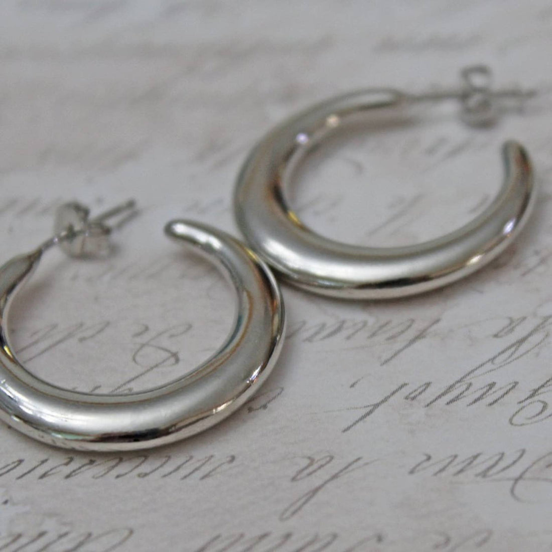 New 925 Silver Post Hoop Earrings 1 Inch In Diameter E38