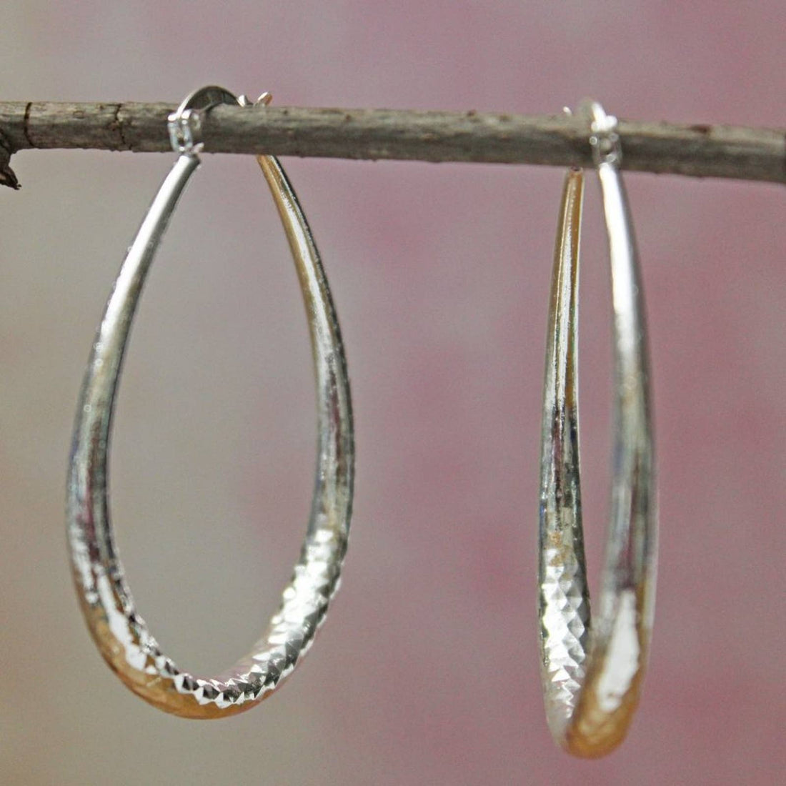 New Beautiful Sterling Silver 925 Teardrop Shaped Hoop Earrings E3