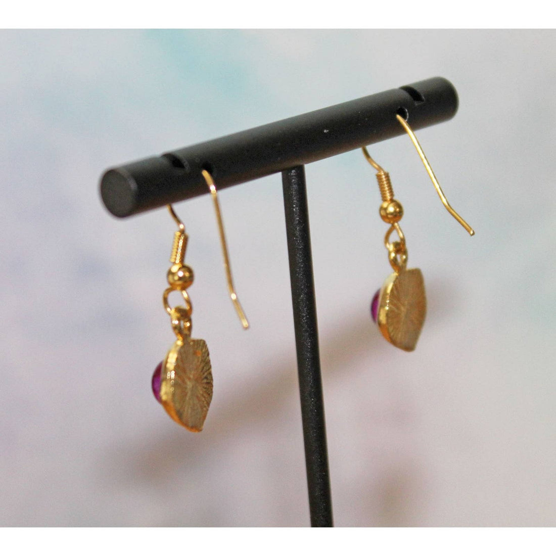 Vintage Gold with Purple Cabochon Drop Earrings E106