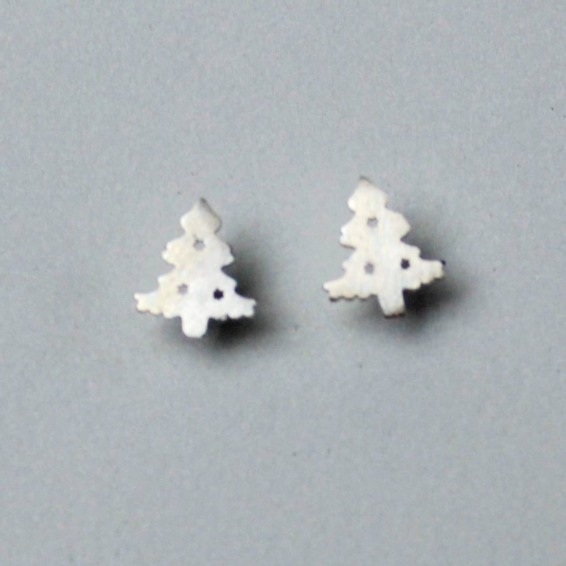 New Very Tiny 925 Sterling Silver Christmas Tree Earrings E46