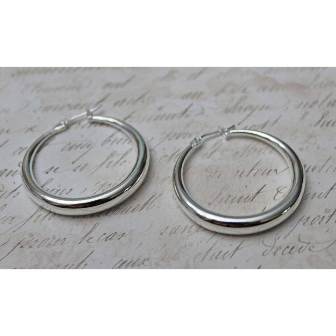 New Sterling Silver Hoop Earrings 1.25 Inches  E76